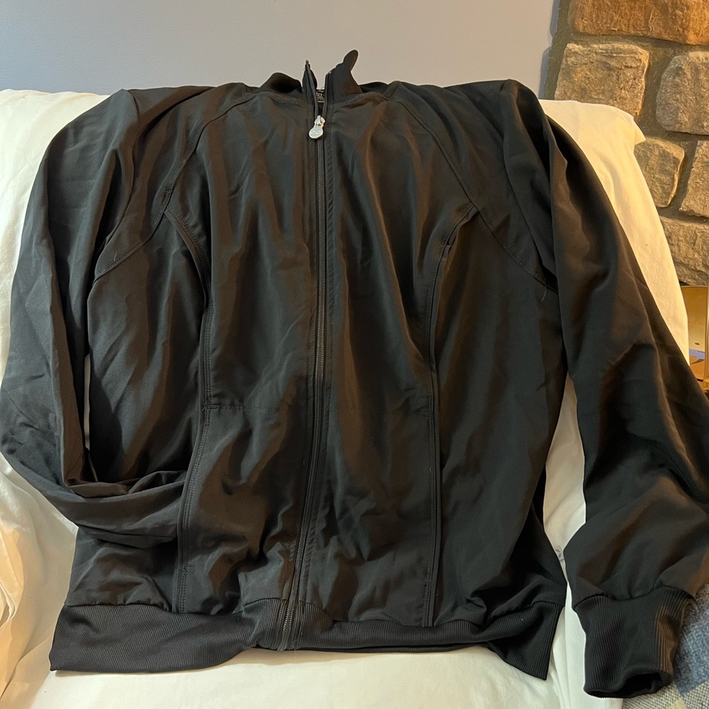 New With Tags, never worn black XL women’s Cherokee Infinity Scrub Jacket